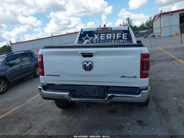 2020 RAM 1500 LARAMIE 4X4 5'7 BOX 17