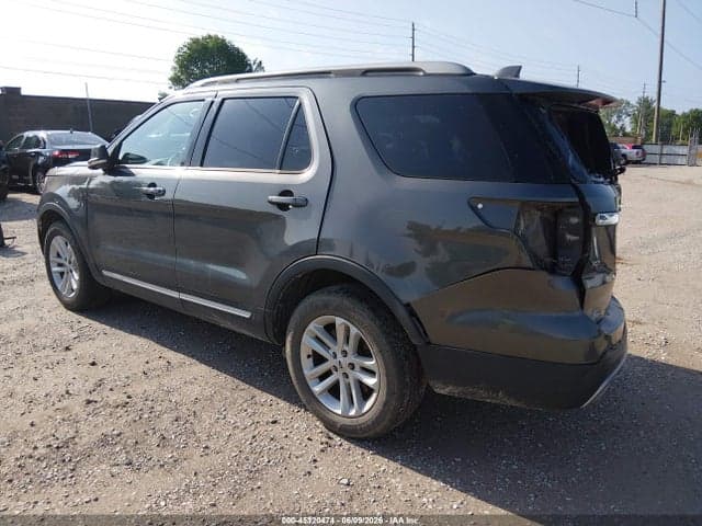 2017 FORD EXPLORER XLT 4