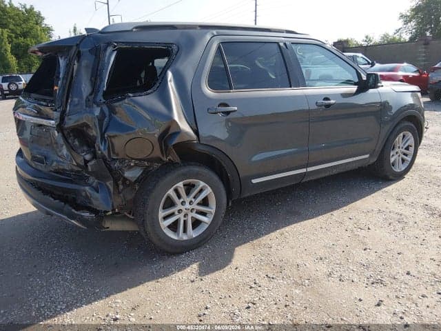 2017 FORD EXPLORER XLT 5