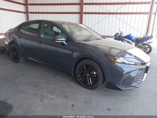 2025 TOYOTA CAMRY SE 1