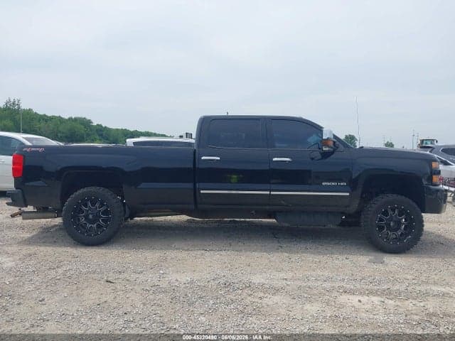 2017 CHEVROLET SILVERADO 2500HD LT 14