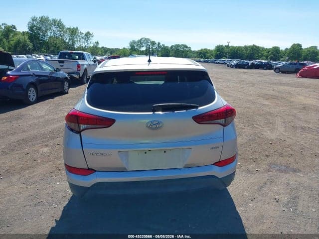 2018 HYUNDAI TUCSON SE 16