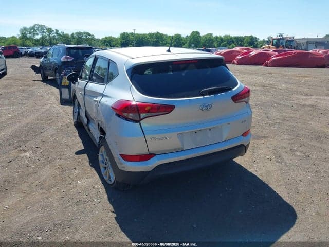 2018 HYUNDAI TUCSON SE 17
