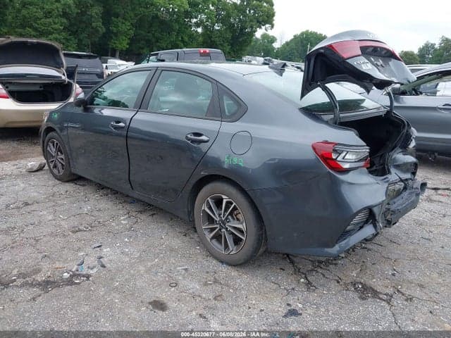 2024 KIA FORTE LXS 3