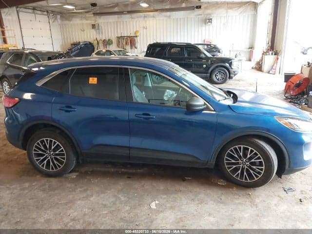 2022 FORD ESCAPE PHEV SE 13
