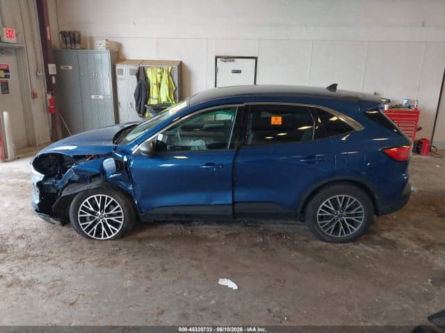 2022 FORD ESCAPE PHEV SE 14