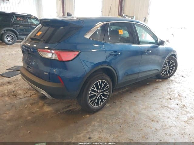 2022 FORD ESCAPE PHEV SE 4