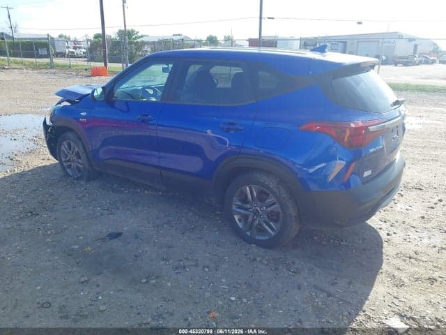 2021 KIA SELTOS LX 3