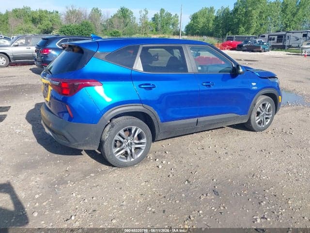 2021 KIA SELTOS LX 4