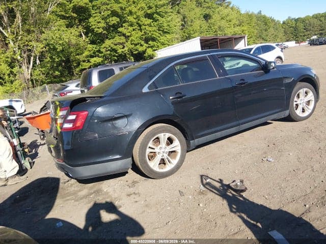 2017 FORD TAURUS SEL 4