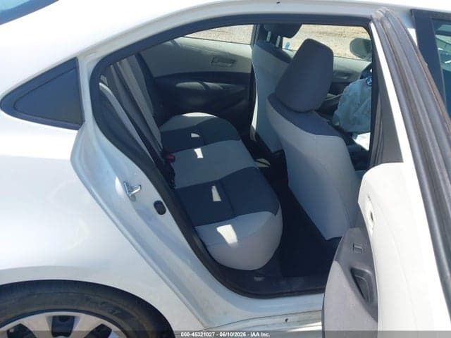 2023 TOYOTA COROLLA LE 8