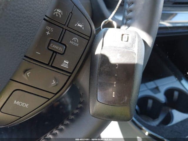 2024 TOYOTA PRIUS LE AWD-E 11