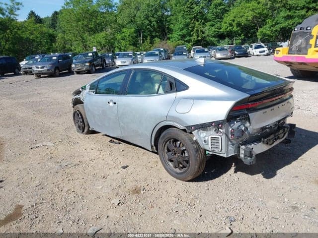 2024 TOYOTA PRIUS LE AWD-E 3
