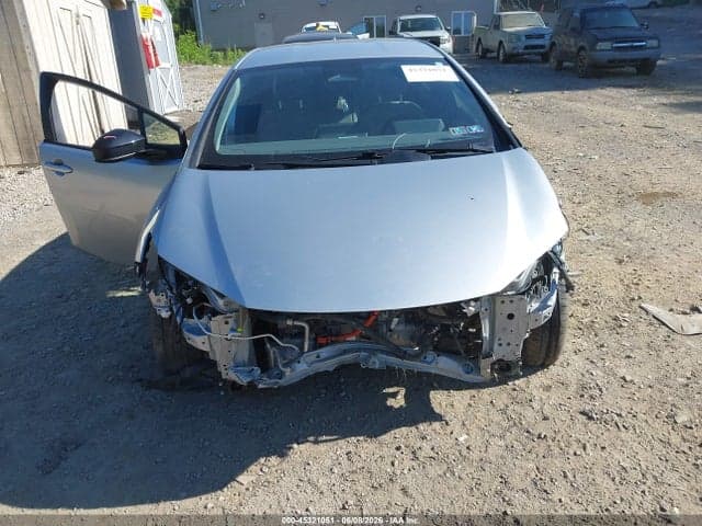 2024 TOYOTA PRIUS LE AWD-E 6