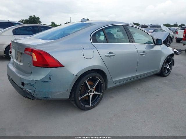 2012 VOLVO S60 T6 4
