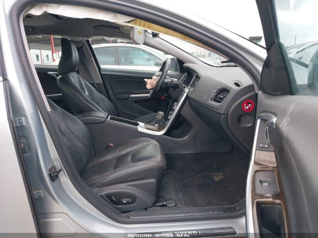 2012 VOLVO S60 T6 5
