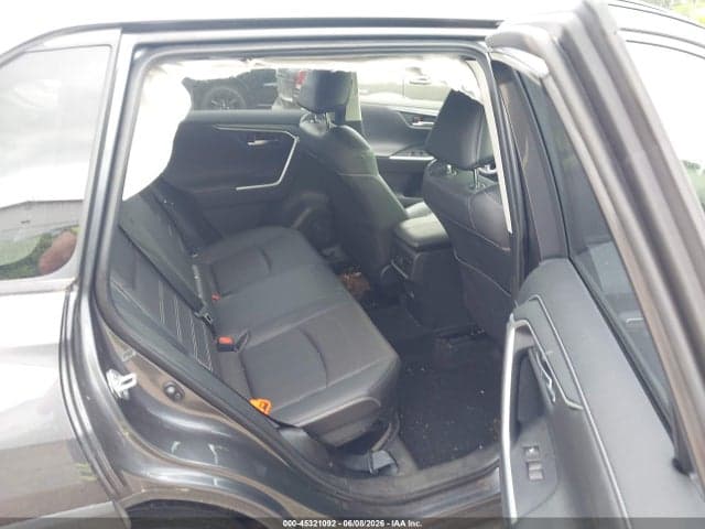 2025 TOYOTA RAV4 HYBRID LIMITED 8