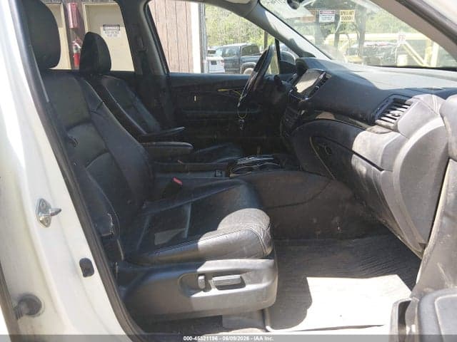 2019 HONDA PILOT ELITE 5
