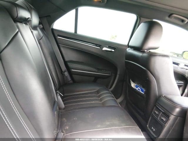 2019 CHRYSLER 300 300S 8