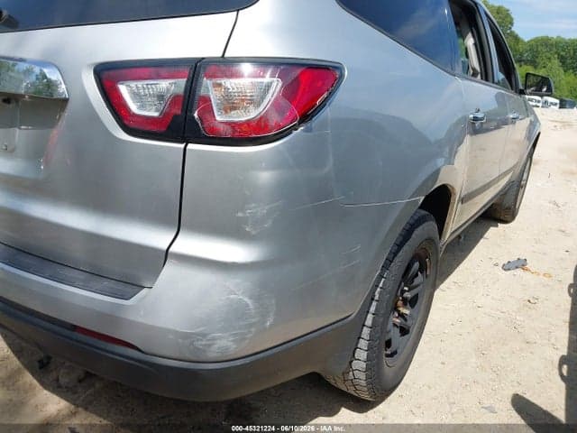 2017 CHEVROLET TRAVERSE LS 18