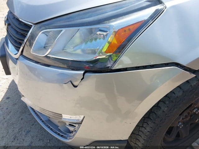 2017 CHEVROLET TRAVERSE LS 6
