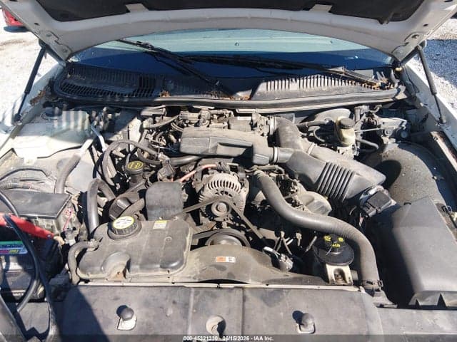 2004 LINCOLN TOWN CAR 10
