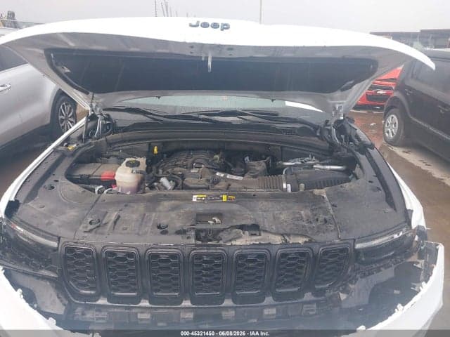 2024 JEEP GRAND CHEROKEE LIMITED 4X4 10