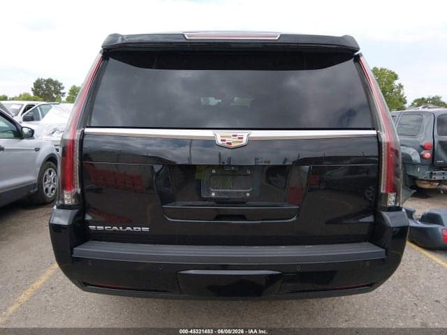 2017 CADILLAC ESCALADE ESV LUXURY 16