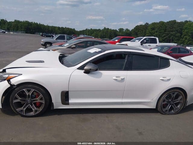 2020 KIA STINGER GT1 14
