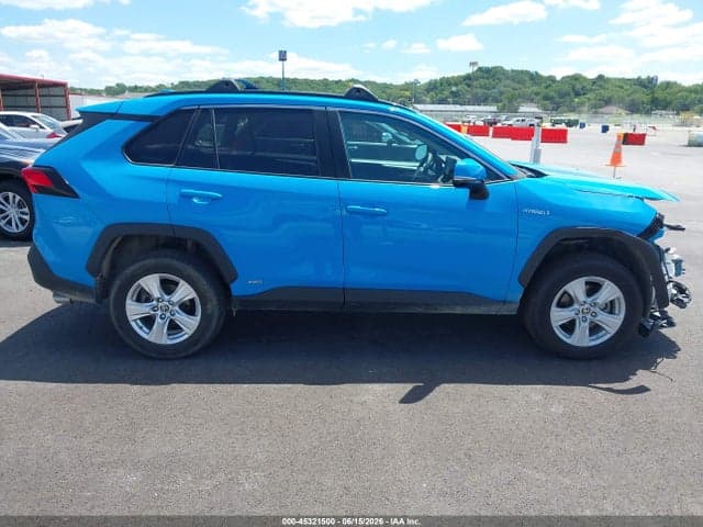 2021 TOYOTA RAV4 HYBRID LE 13