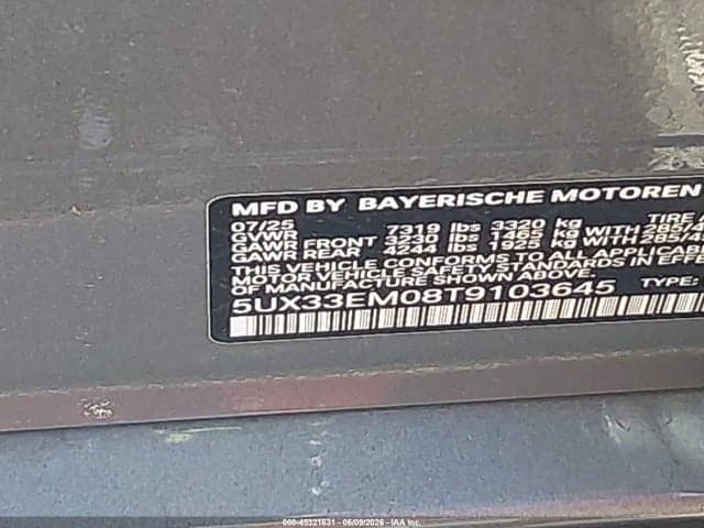 2026 BMW X7 M60I 9
