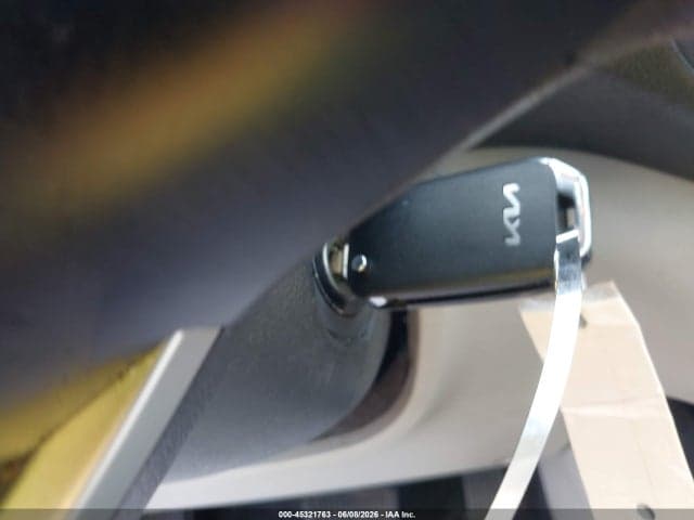 2023 KIA SOUL LX 11