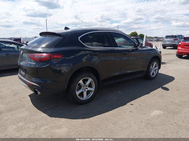 2018 ALFA ROMEO STELVIO AWD 4