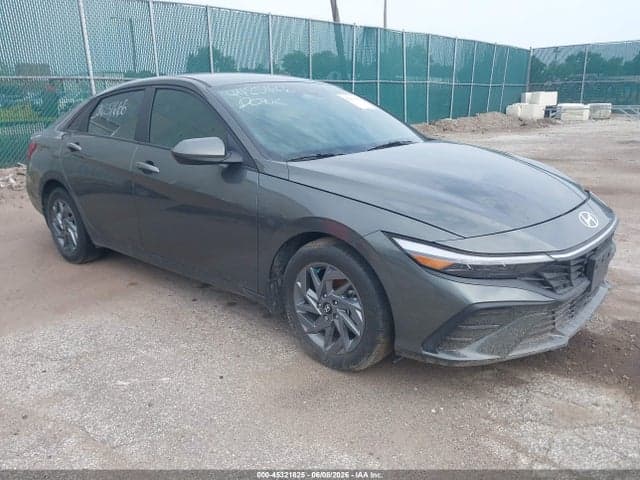 2024 HYUNDAI ELANTRA SEL 1