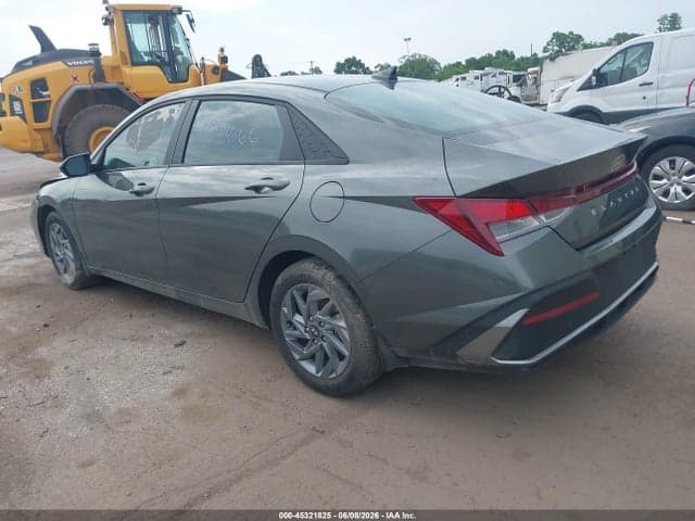 2024 HYUNDAI ELANTRA SEL 3