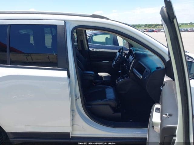 2017 JEEP COMPASS LATITUDE 4X4 5