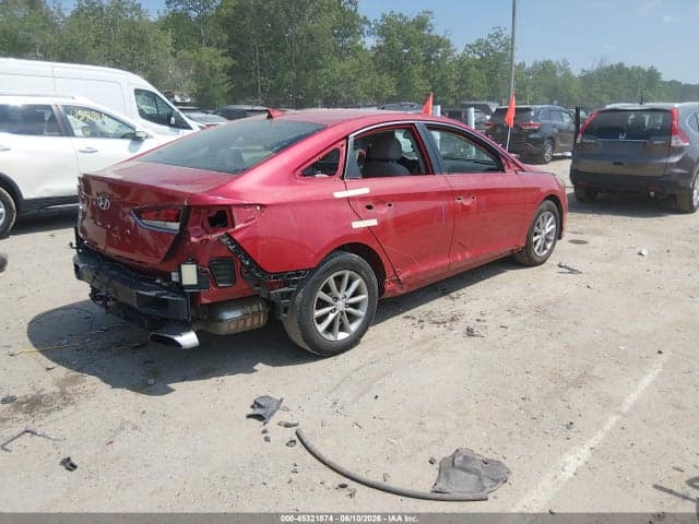 2018 HYUNDAI SONATA SE 4