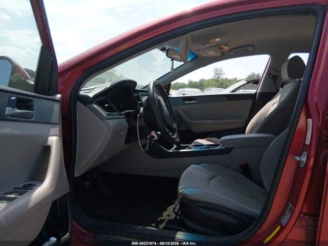 2018 HYUNDAI SONATA SE 5