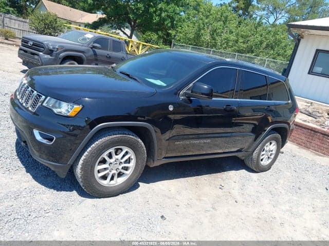 2019 JEEP GRAND CHEROKEE LAREDO E 4X4 16