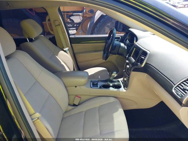 2019 JEEP GRAND CHEROKEE LAREDO E 4X4 5