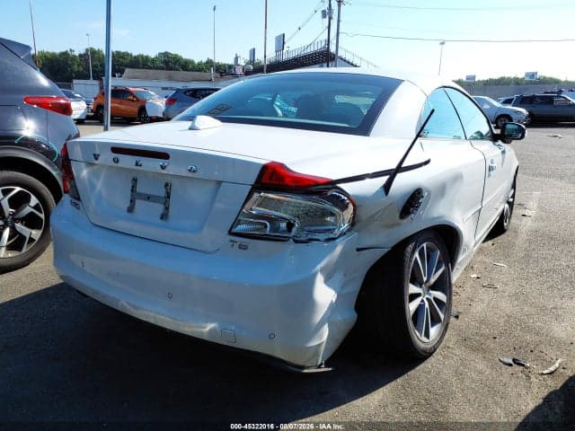 2011 VOLVO C70 T5 6