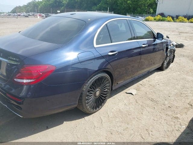 2018 MERCEDES-BENZ E 300 4MATIC 4