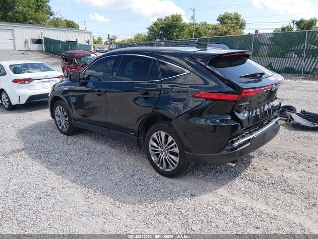 2021 TOYOTA VENZA LIMITED 3