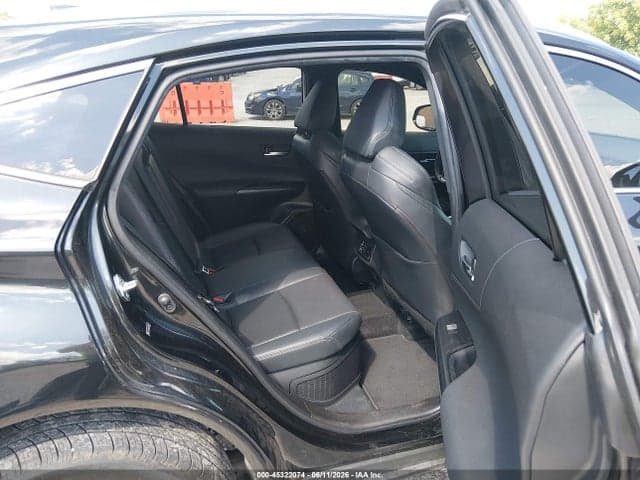 2021 TOYOTA VENZA LIMITED 8