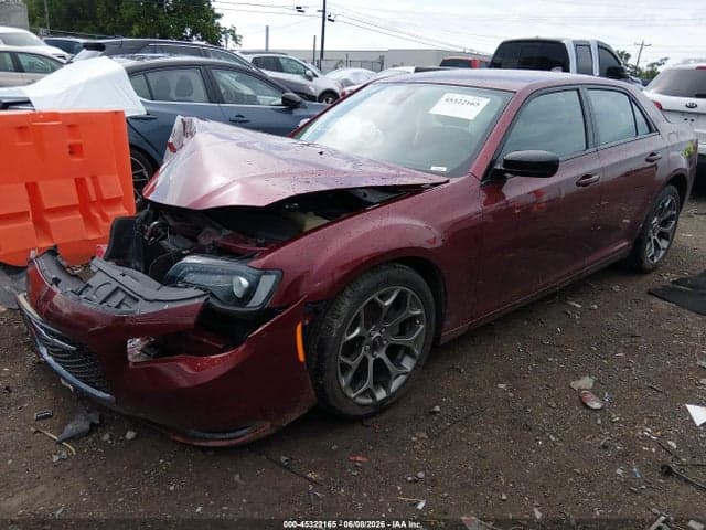 2018 CHRYSLER 300 TOURING 2