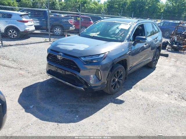 2025 TOYOTA RAV4 HYBRID XSE 2