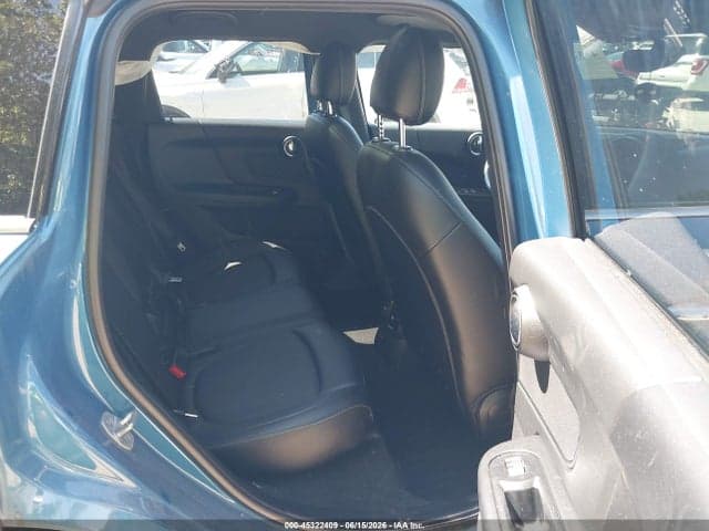 2018 MINI COUNTRYMAN COOPER 8