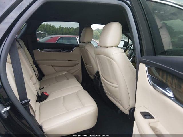 2019 CADILLAC XT5 STANDARD 8