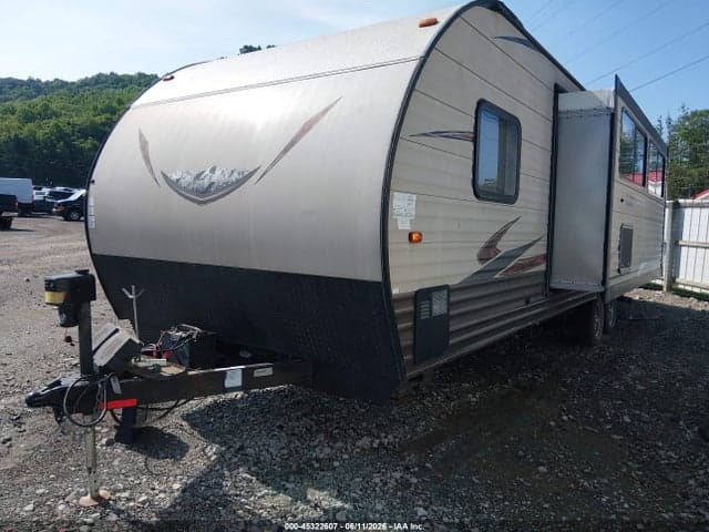 2017 FOREST RIVER GREY WOLF 2