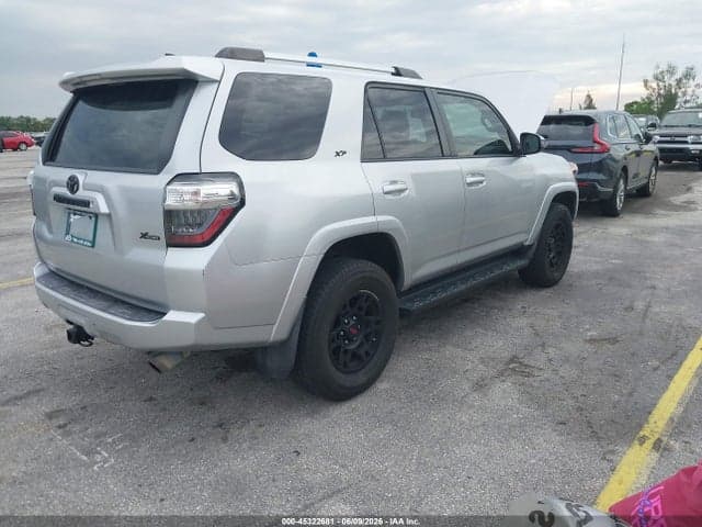 2020 TOYOTA 4RUNNER SR5 4